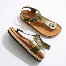 Carica l'immagine nel visualizzatore di Gallery, Green platforms LEON made with eco-leather