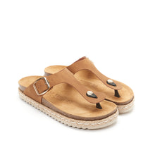 Carica l'immagine nel visualizzatore di Gallery, Cognac Brown platforms GALA made with eco-leather