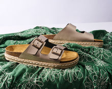 Carica l'immagine nel visualizzatore di Gallery, Bronze platforms ANA made with eco-leather