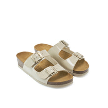 Carica l'immagine nel visualizzatore di Gallery, Beige platforms CARLA made with eco-leather