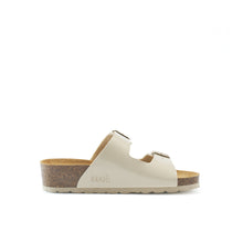 Carica l'immagine nel visualizzatore di Gallery, Beige platforms CARLA made with eco-leather