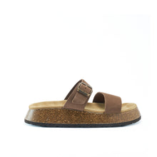 Carica l'immagine nel visualizzatore di Gallery, Brown platforms MARA made with nubuck leather