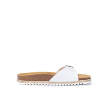 Carica l'immagine nel visualizzatore di Gallery, White single-strap AGATA made with eco-leather