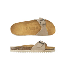 Carica l'immagine nel visualizzatore di Gallery, Taupe single-strap AGATA made with oiled leather