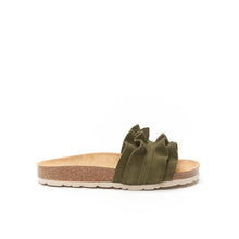 Carica l'immagine nel visualizzatore di Gallery, Green sandals SOFIA made with suede leather