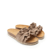 Carica l'immagine nel visualizzatore di Gallery, Taupe single-strap SOFIA made with suede leather