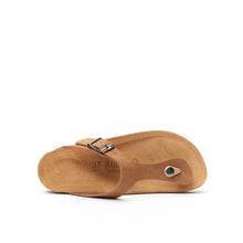 Carica l'immagine nel visualizzatore di Gallery, Cognac Brown thong BLANCA made with eco-leather