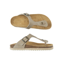 Carica l'immagine nel visualizzatore di Gallery, Taupe thong BLANCA made with oiled leather