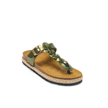 Carica l'immagine nel visualizzatore di Gallery, Moss Green platforms LUNA made with eco-leather