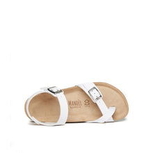 Carica l'immagine nel visualizzatore di Gallery, White thong ELISA made with eco-leather