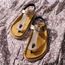 Carica l'immagine nel visualizzatore di Gallery, Bronze platforms LEON made with eco-leather