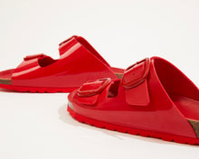 Carica l'immagine nel visualizzatore di Gallery, Red two-straps ALBERTO made with eco-leather