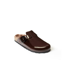 Carica l'immagine nel visualizzatore di Gallery, Dark Brown sabot clogs NOE made with faux fur