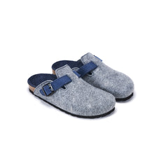 Carica l'immagine nel visualizzatore di Gallery, Grey sabot clogs NOE made with felt