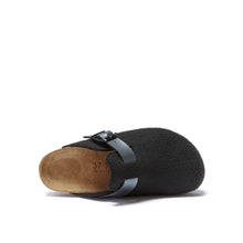 Carica l'immagine nel visualizzatore di Gallery, Black sabot clogs NOE made with felt
