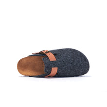 Carica l'immagine nel visualizzatore di Gallery, Grey sabot clogs NOE made with felt
