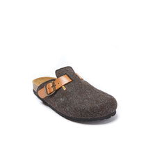 Carica l'immagine nel visualizzatore di Gallery, Dark Brown sabot clogs NOE made with felt