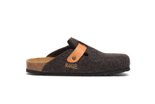 Carica l'immagine nel visualizzatore di Gallery, Dark Brown sabot clogs NOE made with felt