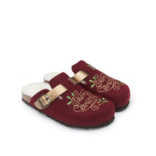 Carica l'immagine nel visualizzatore di Gallery, Bordeaux sabot clogs NOE made with felt
