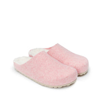 Carica l'immagine nel visualizzatore di Gallery, Pink sabot clogs ANGEL made with felt