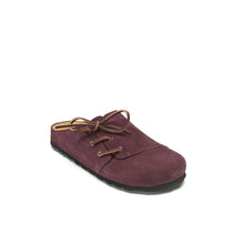 Carica l'immagine nel visualizzatore di Gallery, Bordeaux sabot clogs ESTER made with suede leather