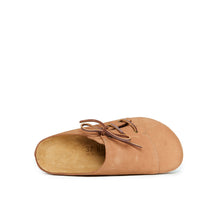 Carica l'immagine nel visualizzatore di Gallery, Brown sabot clogs ESTER made with leather