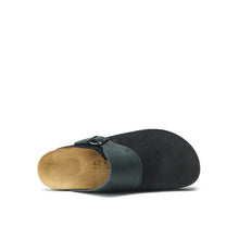 Charger l'image dans la galerie, Navy sabot clogs DIA made with suede leather