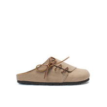 Carica l'immagine nel visualizzatore di Gallery, Taupe sabot clogs ESTER made with suede leather