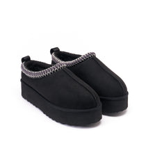 Load image into Gallery viewer, Black winter boots RIA made with microfibre