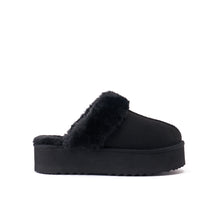 Load image into Gallery viewer, Black winter boots SABINA made with microfibre