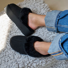 Load image into Gallery viewer, Black winter boots SABINA made with microfibre