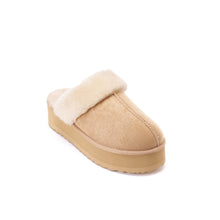 Load image into Gallery viewer, Beige winter boots SABINA made with microfibre