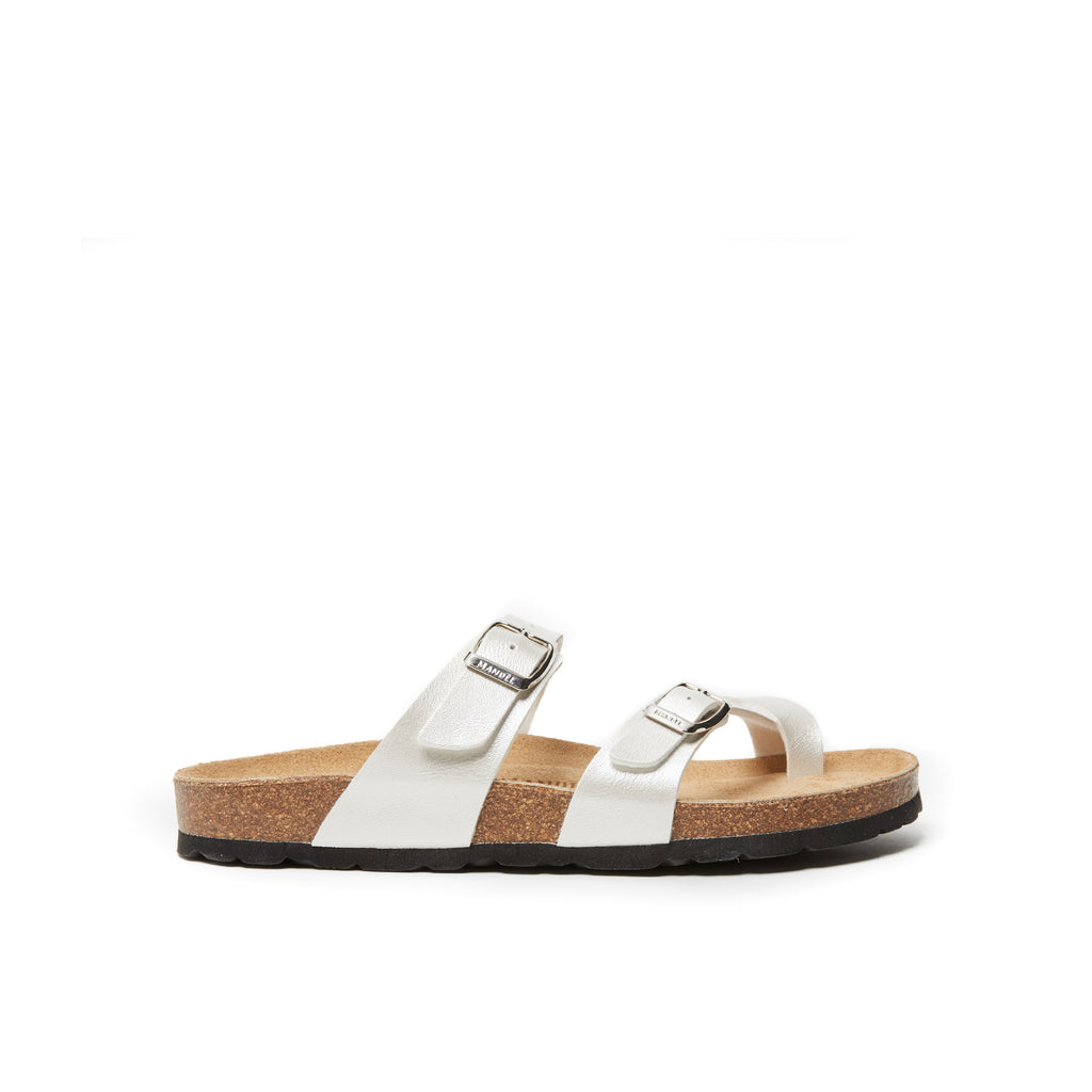 DARIA PEARL WHITE