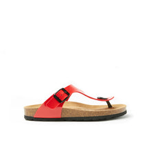Load image into Gallery viewer, Red thong sandals BLANCA made with eco-leather
