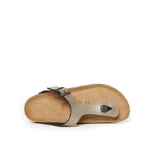 Load image into Gallery viewer, Bronze thong sandals BLANCA made with eco-leather
