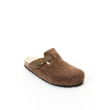 Load image into Gallery viewer, Brown sabot clogs NOE made with textile and felt
