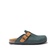 Load image into Gallery viewer, Green sabot clogs NOE made with felt

