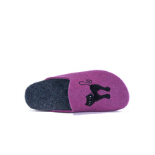 Load image into Gallery viewer, Fuchsia sabot clogs ANGEL made with felt
